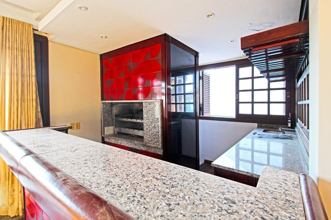 Casa à venda com 4 quartos, 601m² - Foto 12