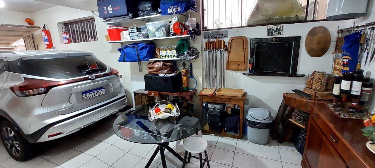 Casa à venda com 3 quartos, 180m² - Foto 31