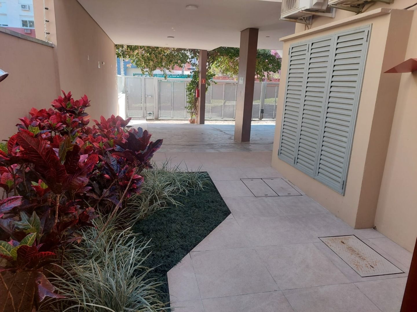Apartamento à venda com 2 quartos, 69m² - Foto 5