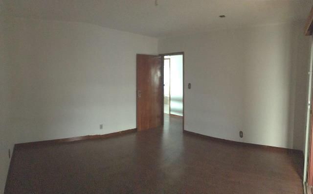 Casa, 7 quartos, 750 m² - Foto 13