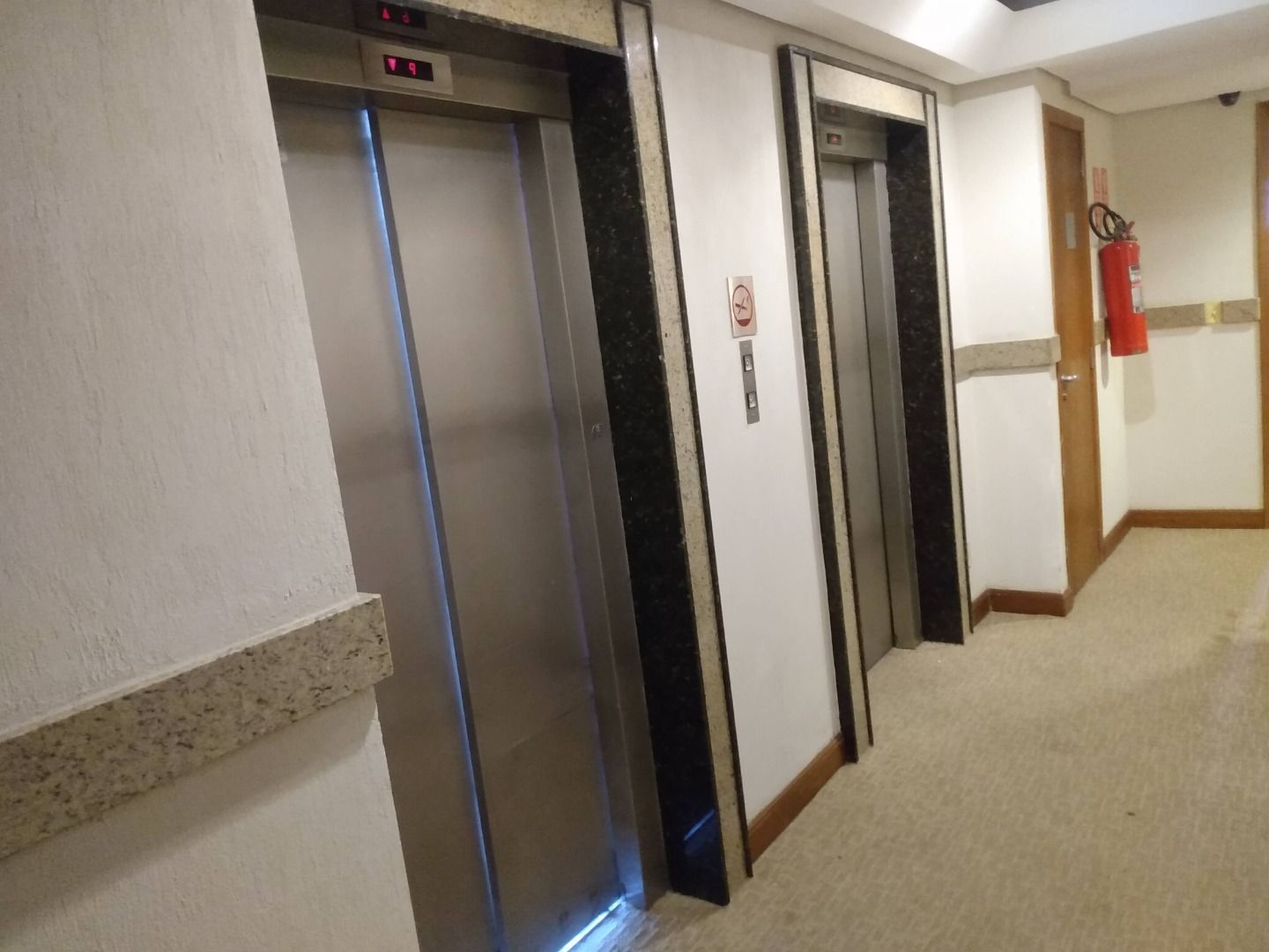 Apartamento à venda com 1 quarto, 48m² - Foto 3