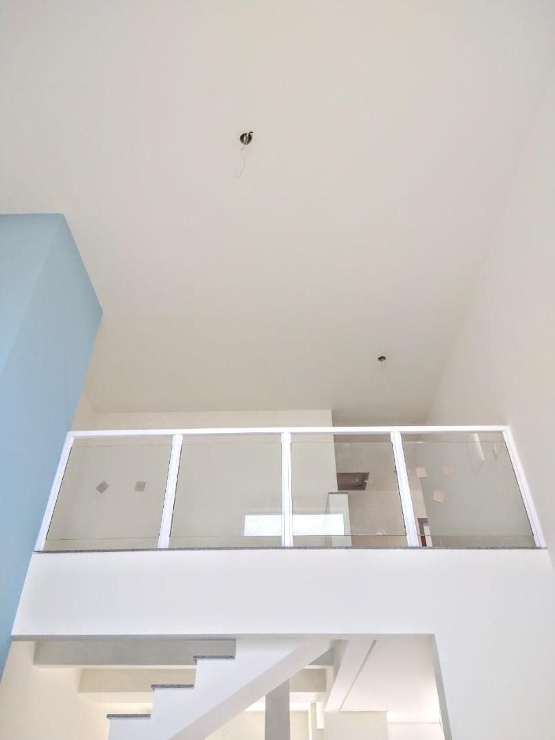 Casa à venda com 3 quartos, 160m² - Foto 7