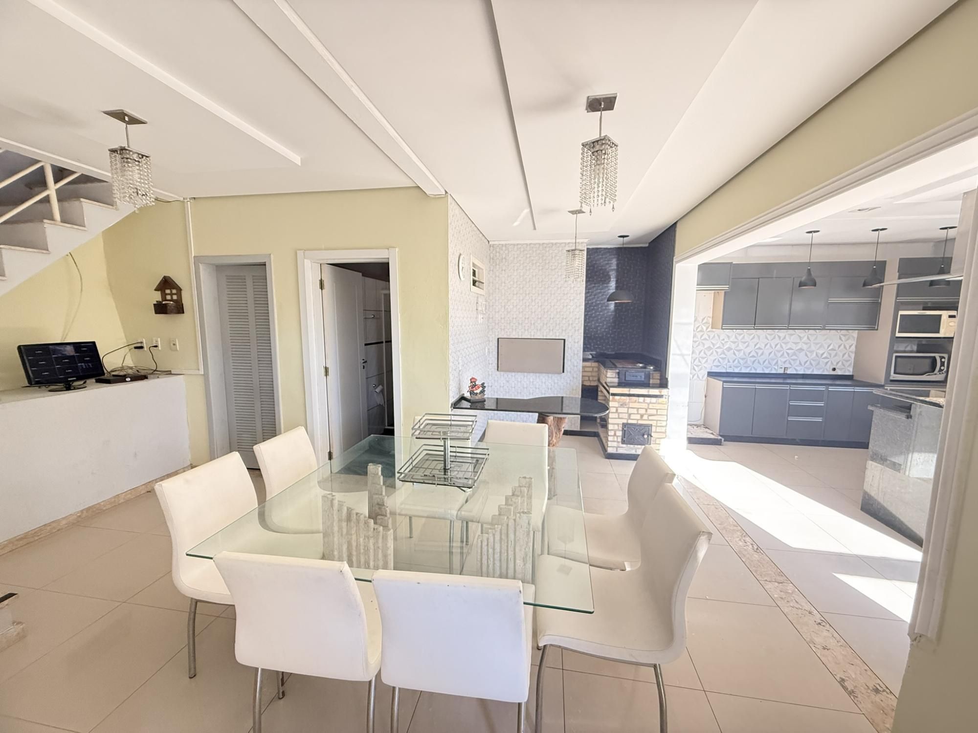 Casa, 5 quartos, 178 m² - Foto 4