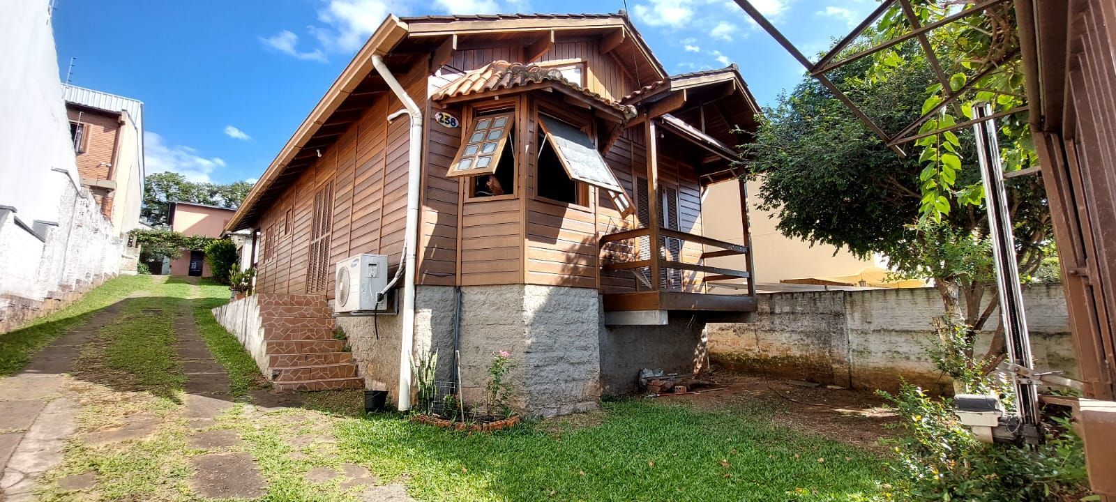 Casa, 3 quartos, 75 m² - Foto 1