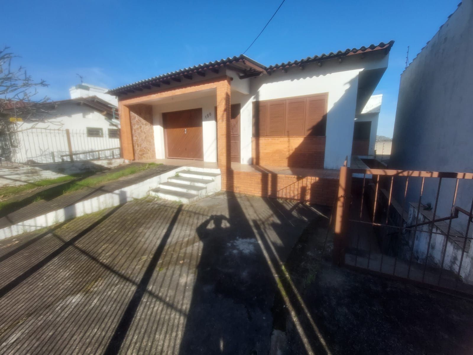 Casa, 5 quartos, 170 m² - Foto 1