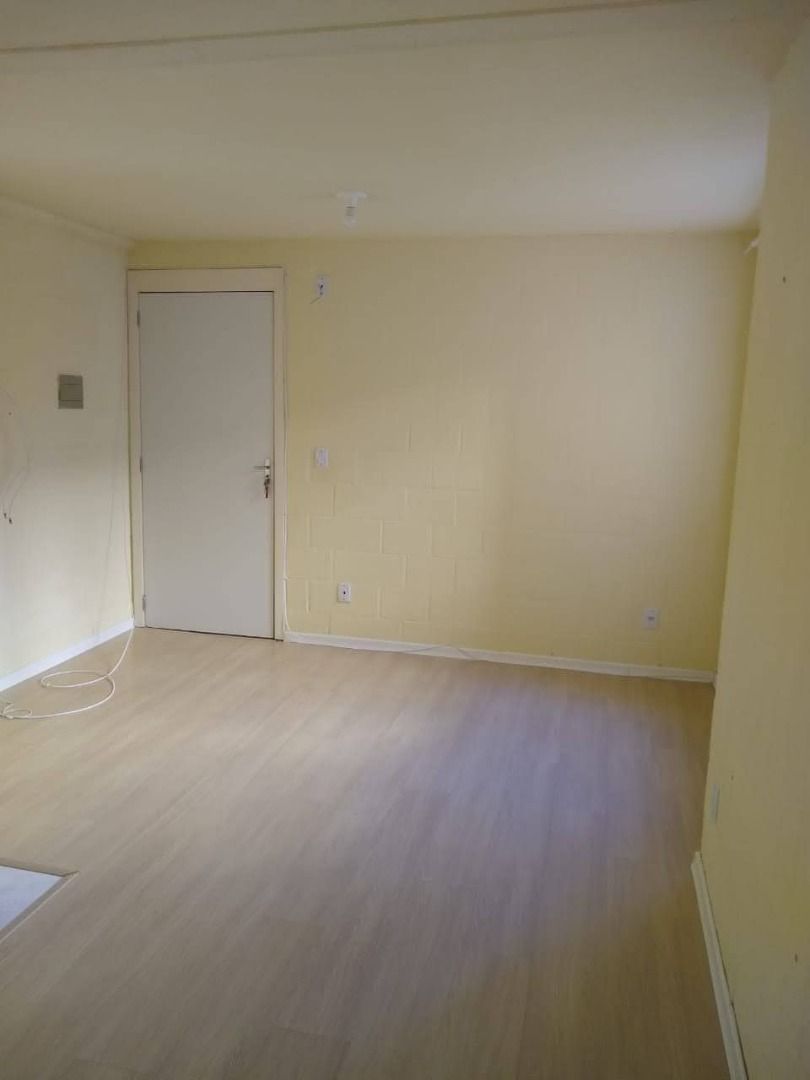 Apartamento à venda com 2 quartos, 43m² - Foto 1