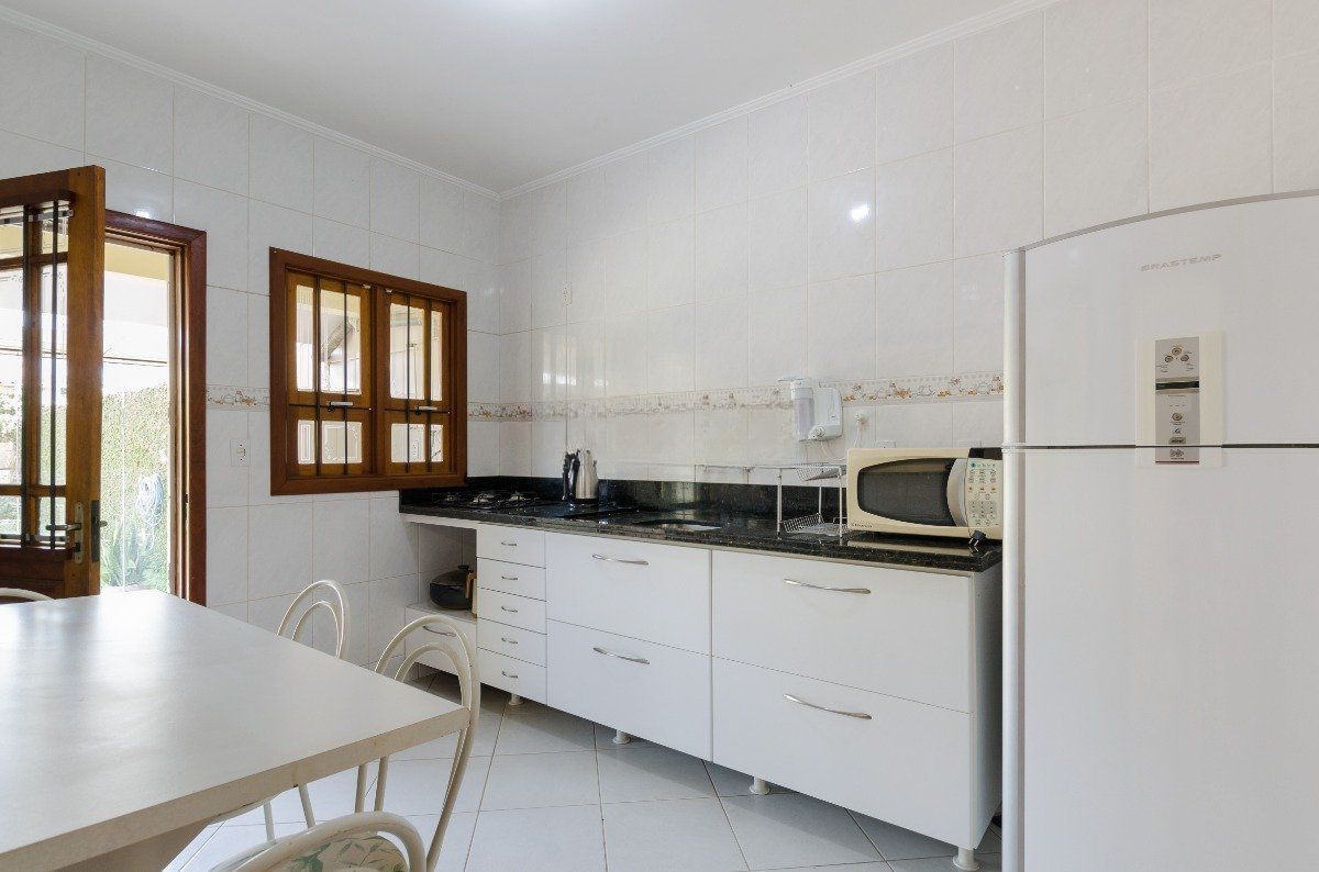 Casa à venda com 4 quartos, 290m² - Foto 8
