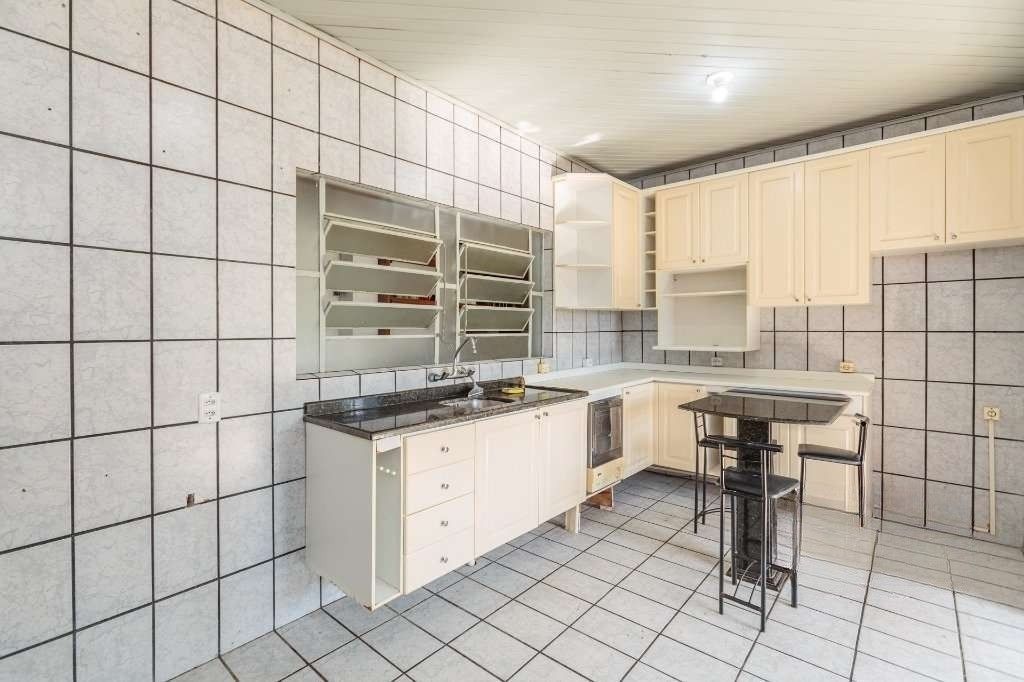 Casa para alugar com 3 quartos, 150m² - Foto 11