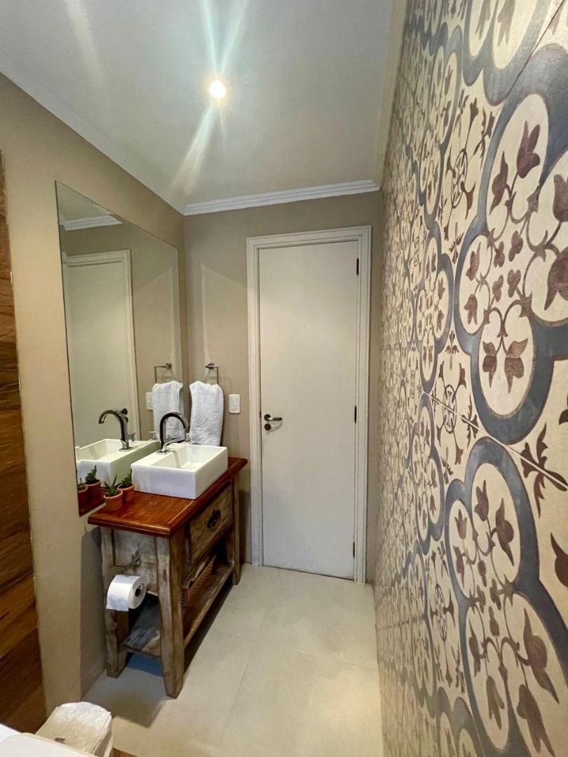Casa à venda com 3 quartos, 226m² - Foto 22