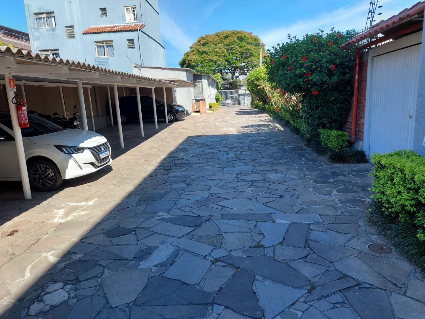 Apartamento à venda com 1 quarto, 42m² - Foto 5