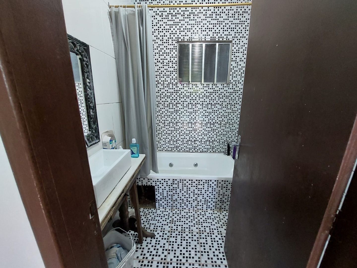 Casa à venda com 3 quartos, 250m² - Foto 17