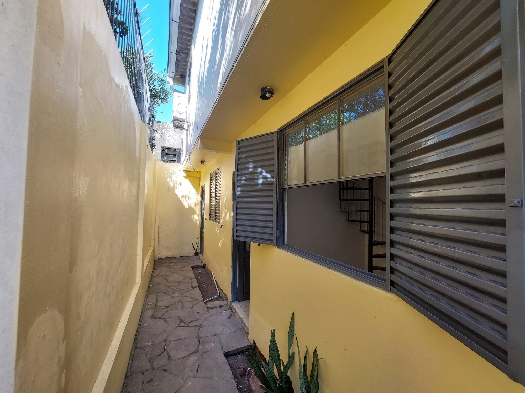 Casa, 2 quartos, 64 m² - Foto 1