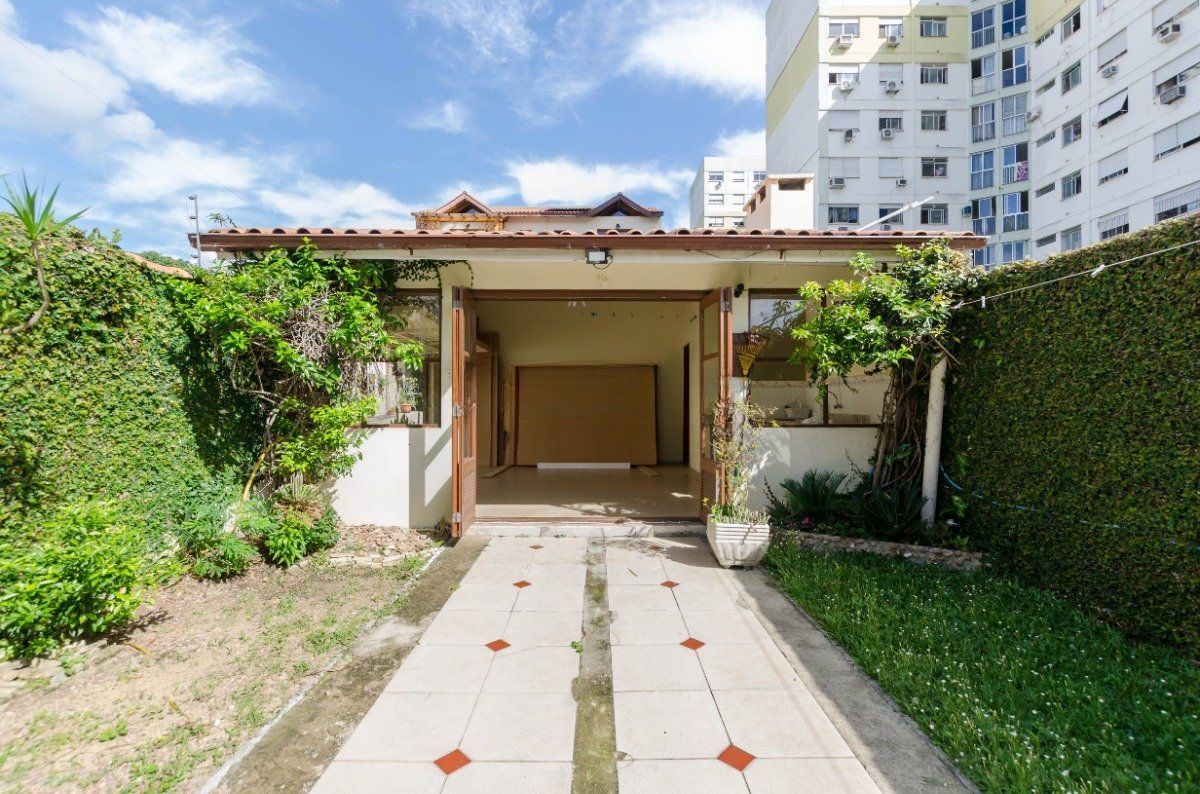 Casa à venda com 4 quartos, 290m² - Foto 29