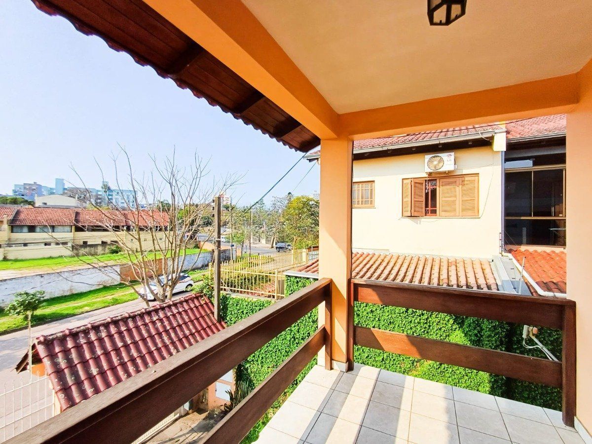 Casa, 3 quartos, 220 m² - Foto 13