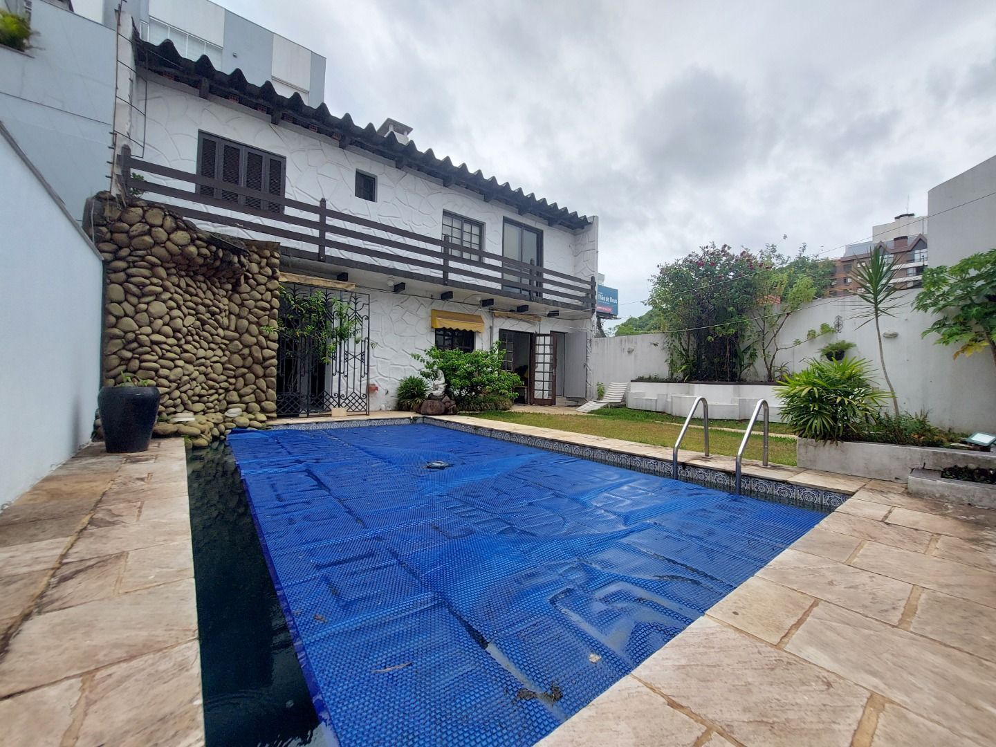 Casa para alugar com 5 quartos, 382m² - Foto 53