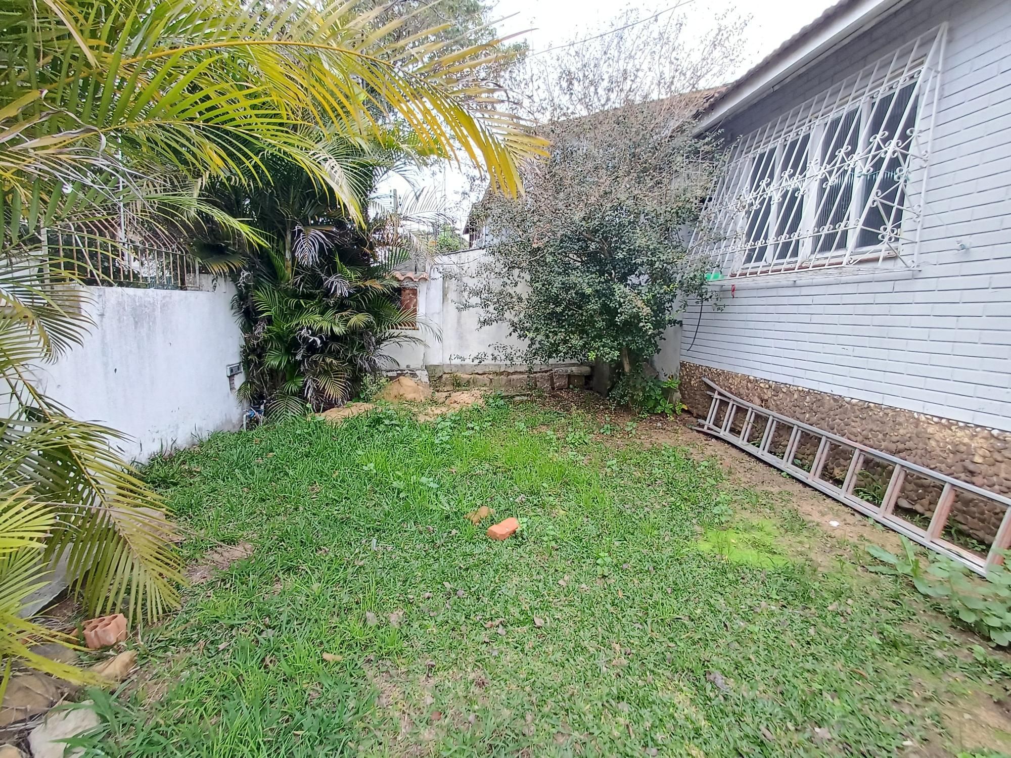 Casa, 4 quartos, 127 m² - Foto 2