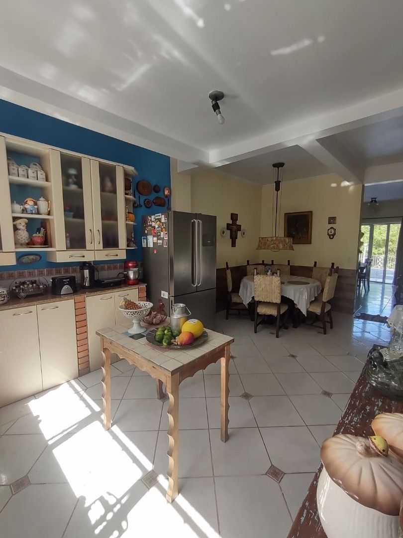 Casa, 4 quartos, 329 m² - Foto 7