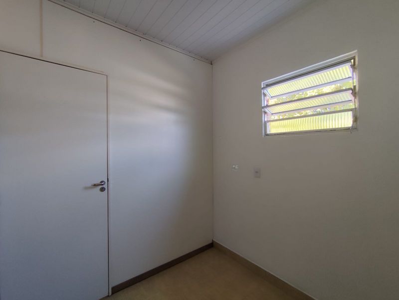 Casa para alugar com 2 quartos, 80m² - Foto 12