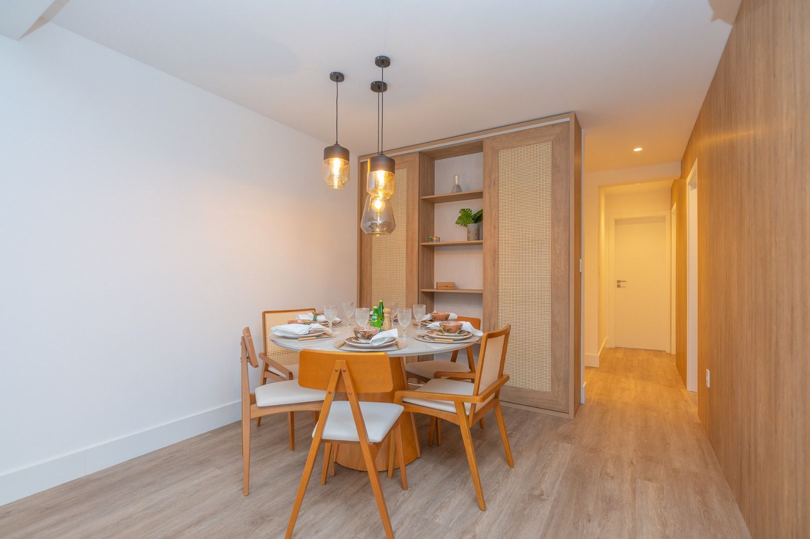 Apartamento à venda com 3 quartos, 149m² - Foto 4