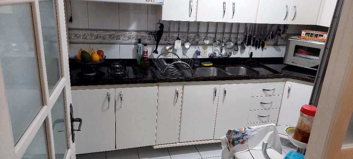 Casa à venda com 3 quartos, 180m² - Foto 14