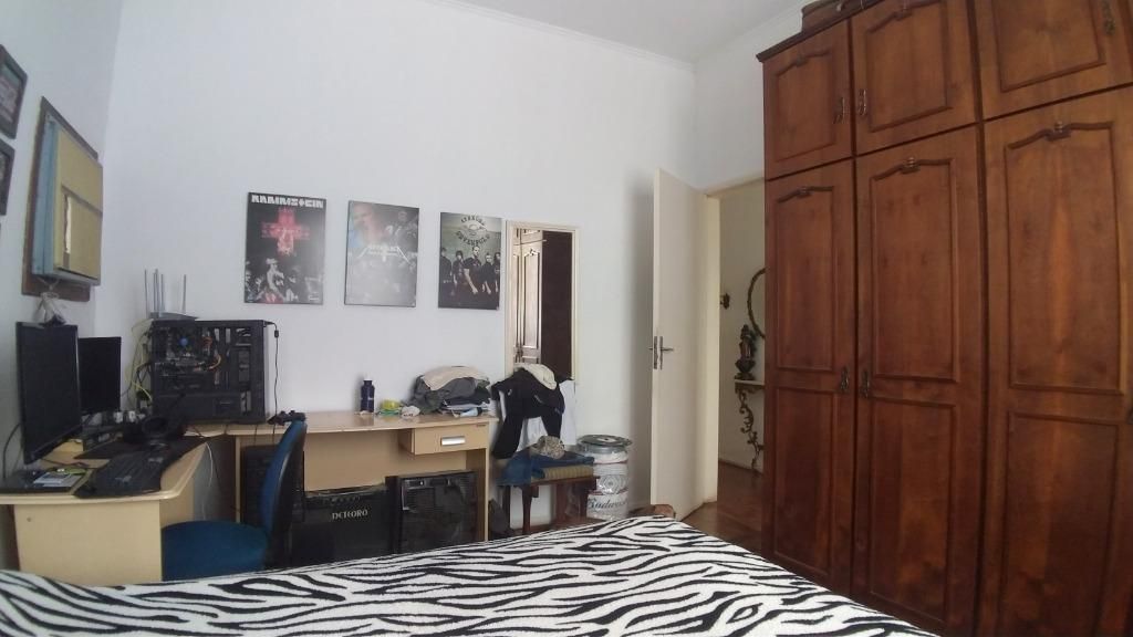 Casa à venda com 4 quartos, 300m² - Foto 25