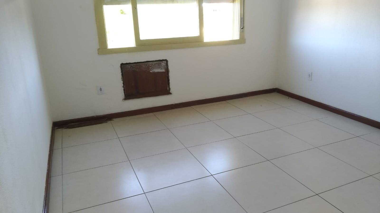 Apartamento à venda com 2 quartos, 75m² - Foto 14