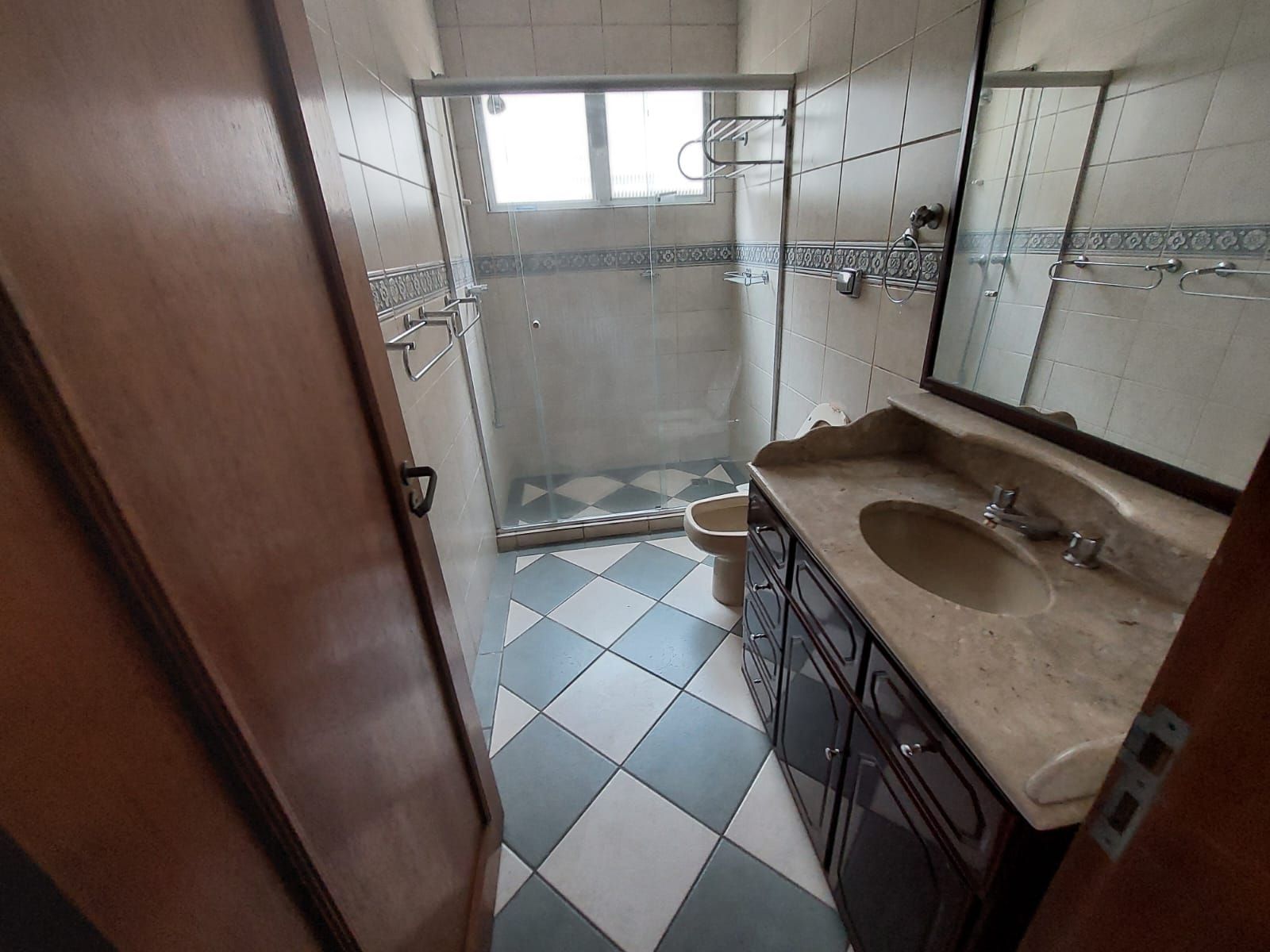 Casa, 4 quartos, 270 m² - Foto 31