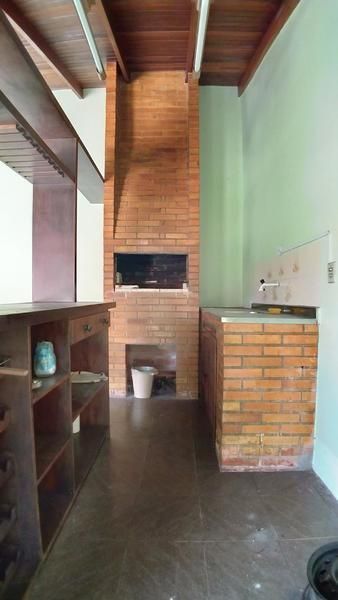 Casa à venda com 4 quartos, 200m² - Foto 23