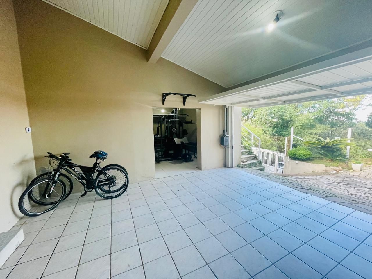 Casa à venda com 3 quartos, 226m² - Foto 30