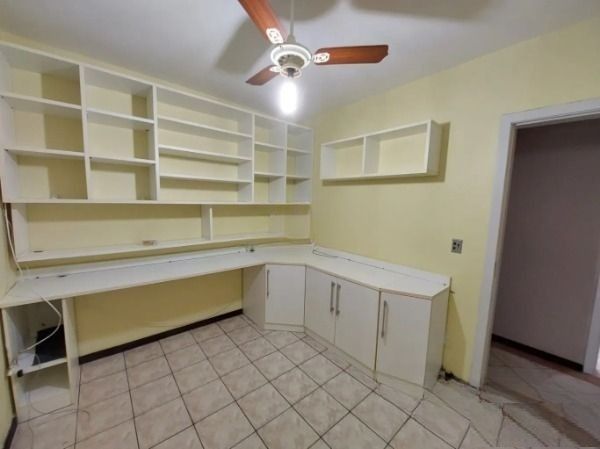 Casa à venda com 3 quartos, 150m² - Foto 13