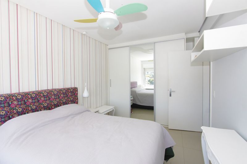 Apartamento à venda com 2 quartos, 62m² - Foto 20