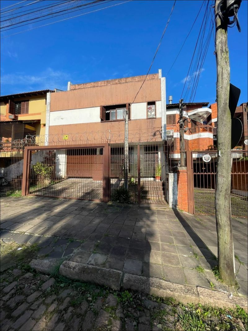 Casa, 3 quartos, 280 m² - Foto 1