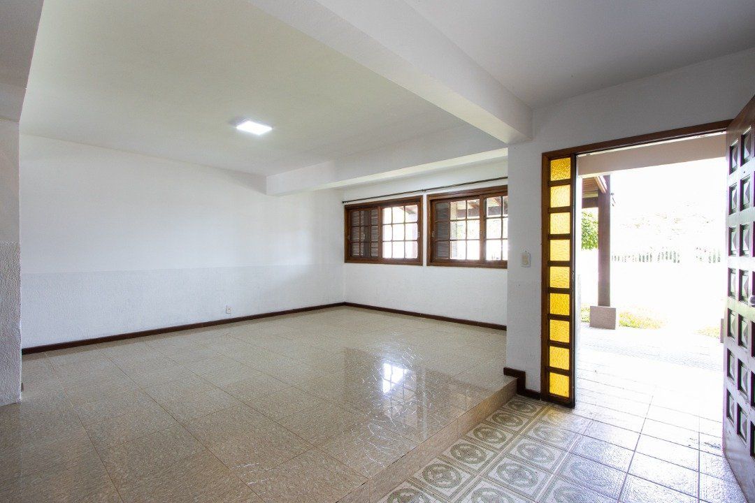 Casa, 4 quartos, 257 m² - Foto 4