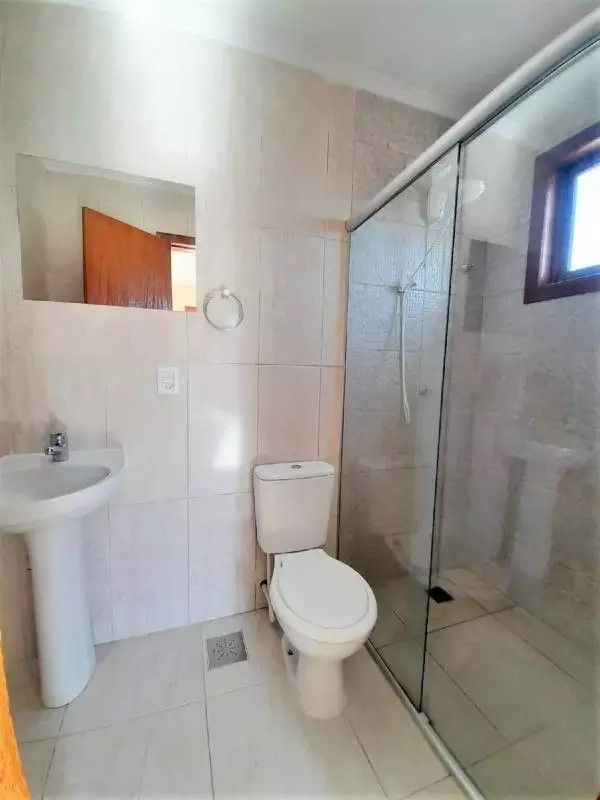 Casa para alugar com 3 quartos, 181m² - Foto 8
