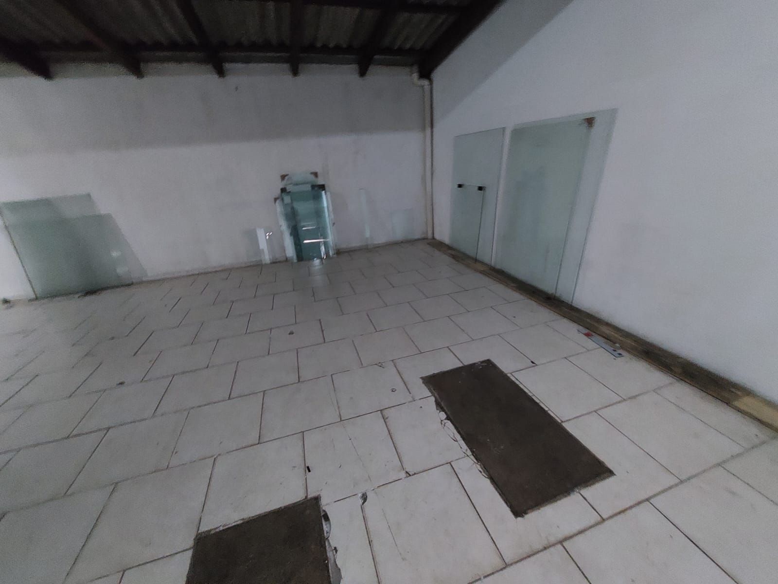 Depósito-Galpão, 742 m² - Foto 13