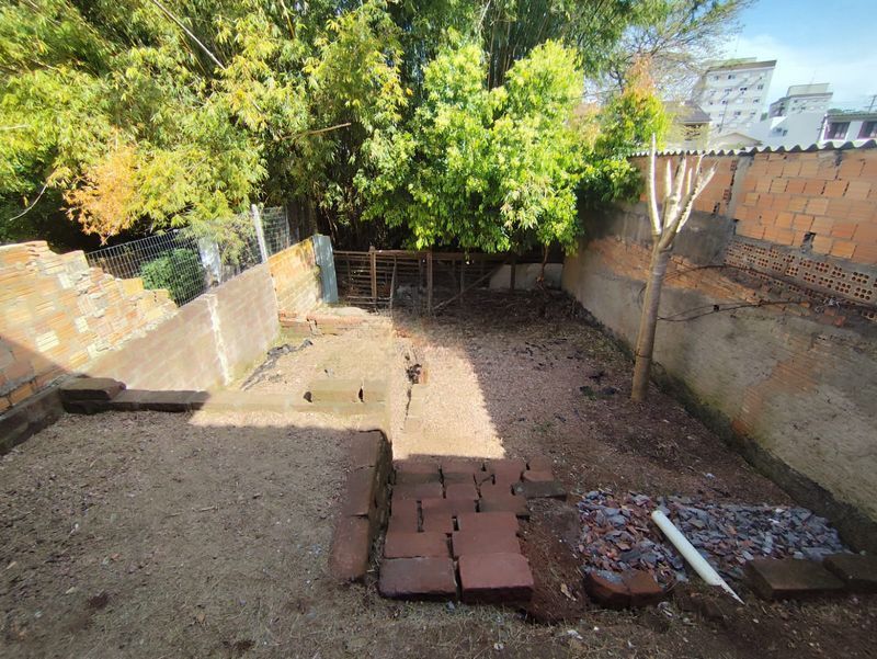 Casa para alugar com 2 quartos, 80m² - Foto 18
