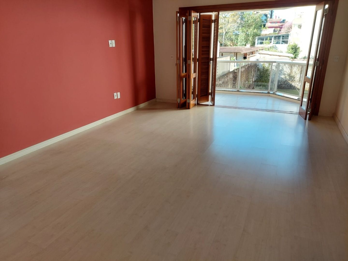 Apartamento à venda com 3 quartos, 122m² - Foto 3