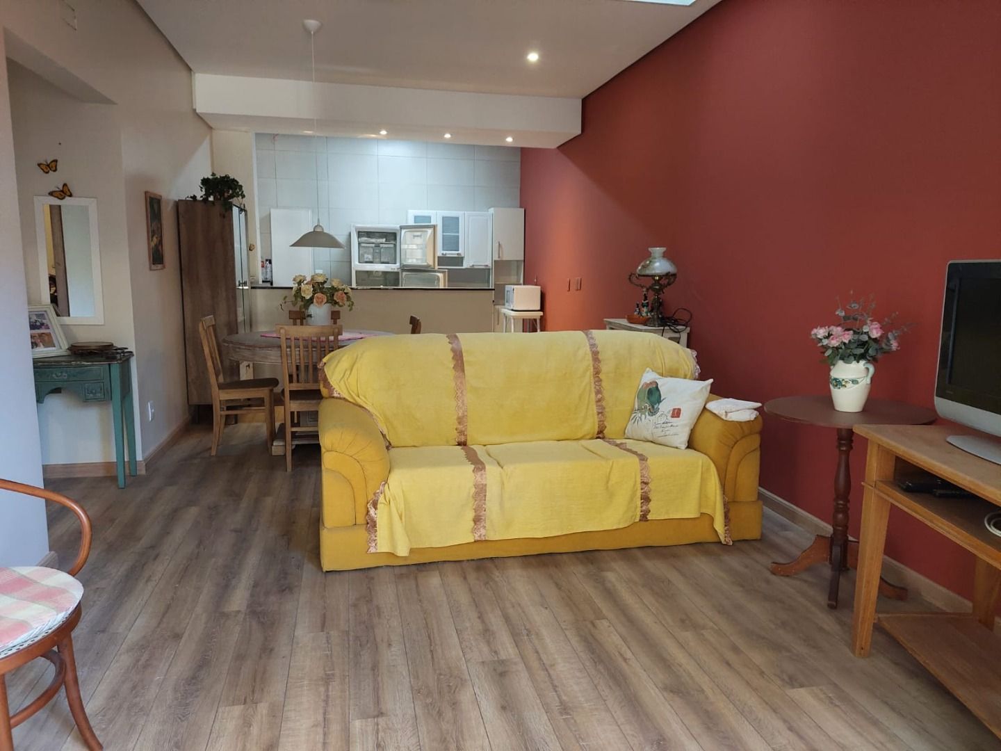 Apartamento à venda com 2 quartos, 69m² - Foto 8