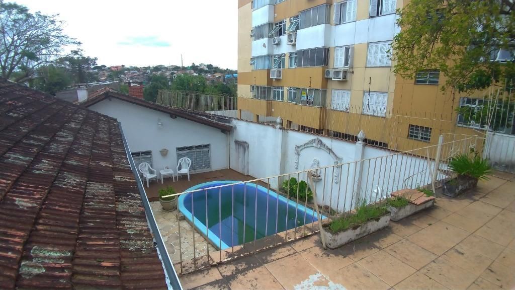 Casa à venda com 4 quartos, 300m² - Foto 19