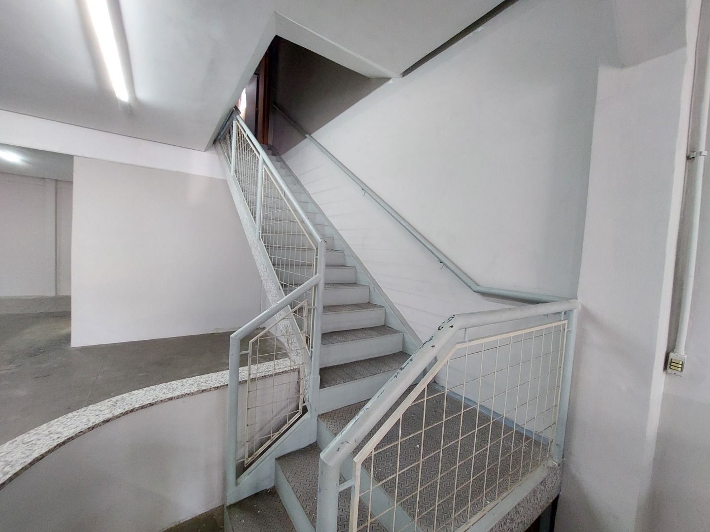 Loja-Salão para alugar, 500m² - Foto 17