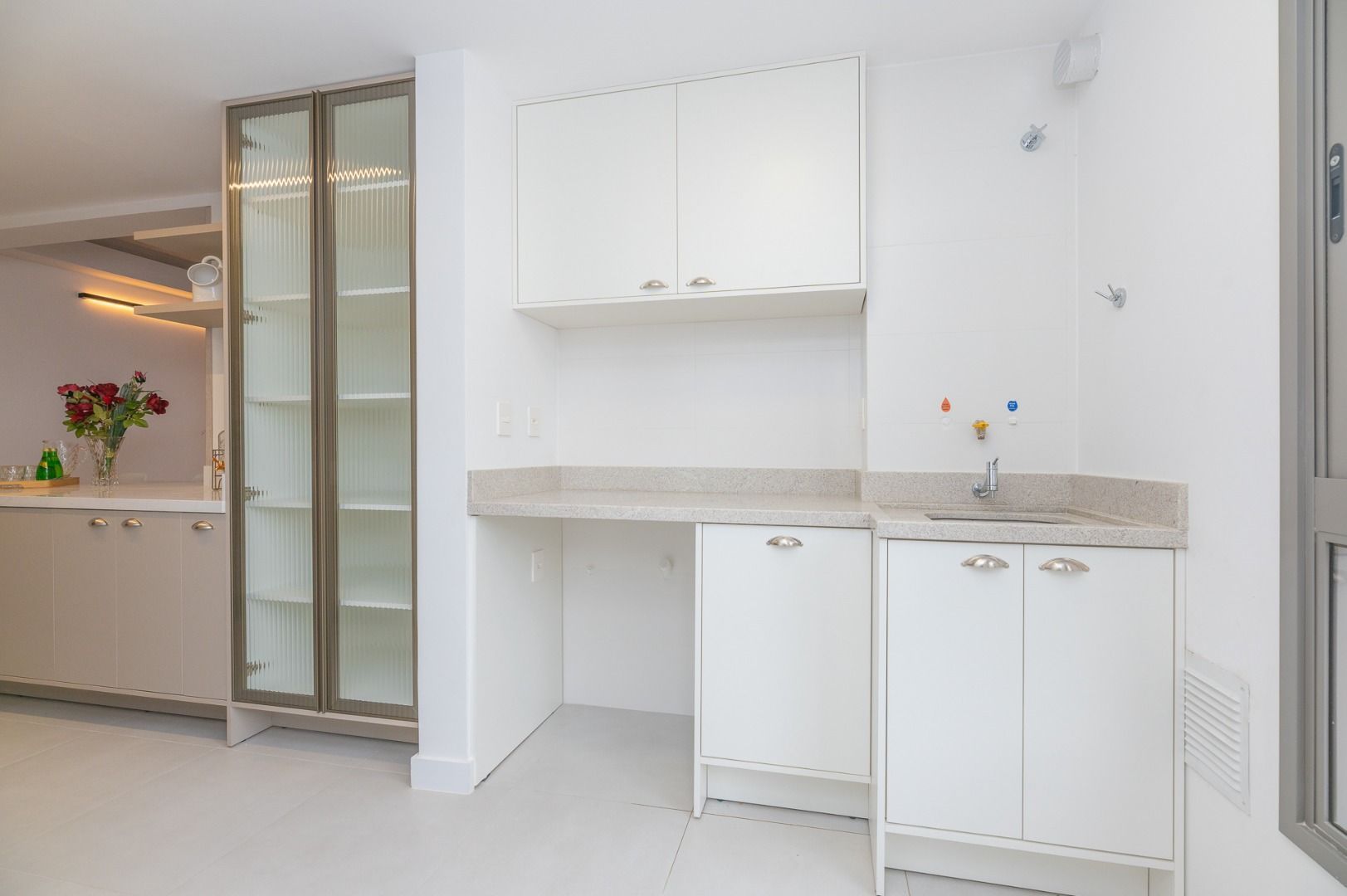 Apartamento à venda com 3 quartos, 149m² - Foto 10