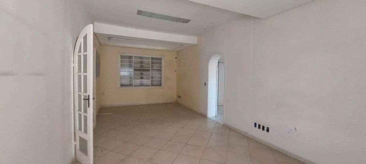 Loja-Salão para alugar com 8 quartos, 200m² - Foto 6