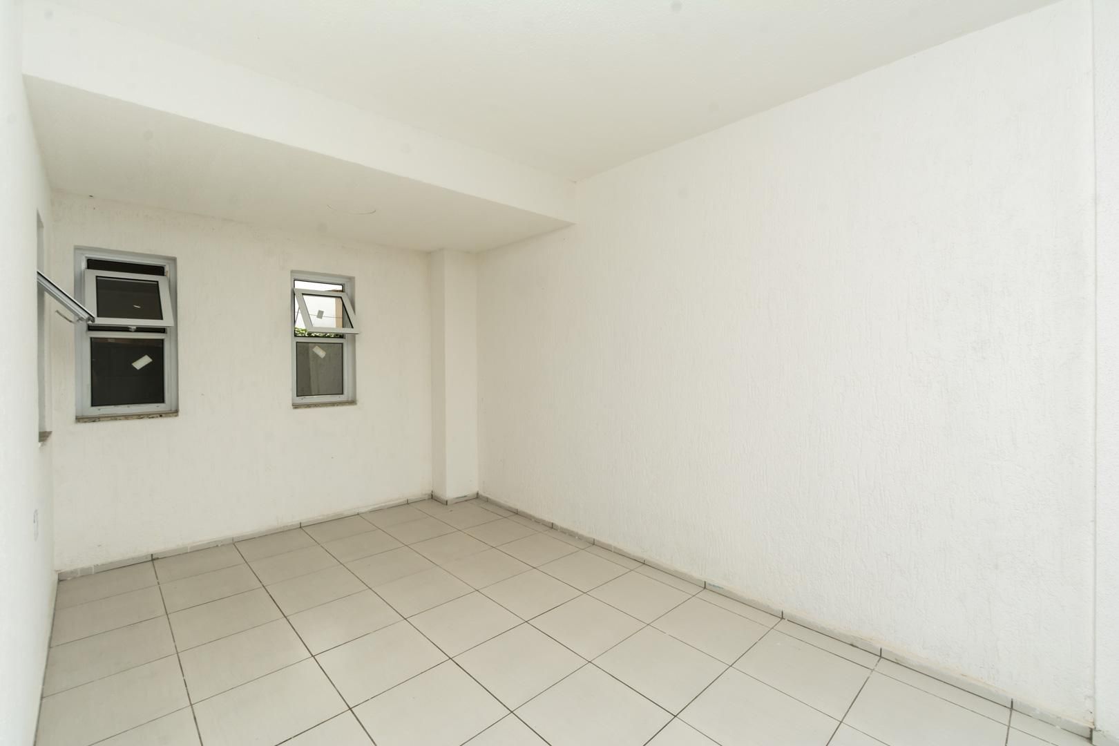 Casa à venda com 3 quartos, 116m² - Foto 6
