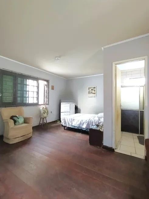 Casa para alugar com 4 quartos, 189m² - Foto 10