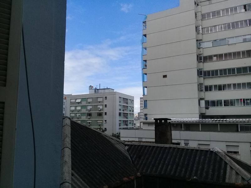 Apartamento à venda com 3 quartos, 140m² - Foto 2