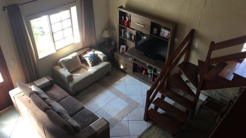 Casa à venda com 3 quartos, 150m² - Foto 8