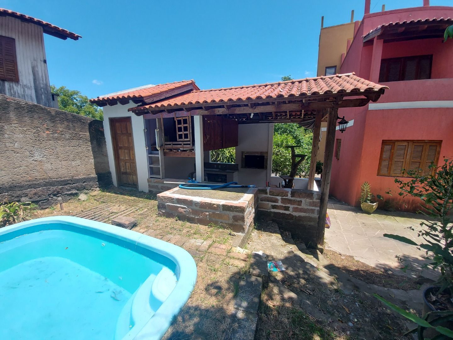 Casa, 4 quartos, 300 m² - Foto 1