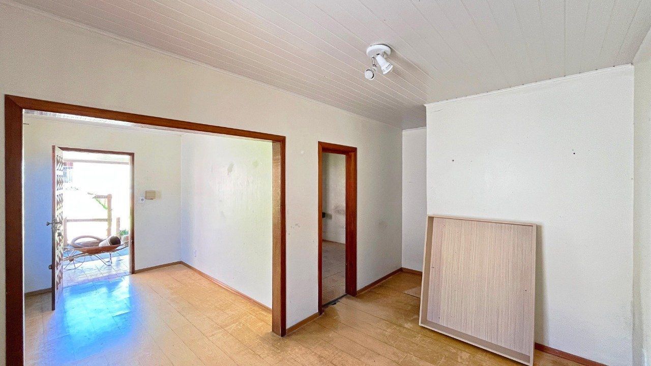 Casa à venda com 6 quartos, 344m² - Foto 32