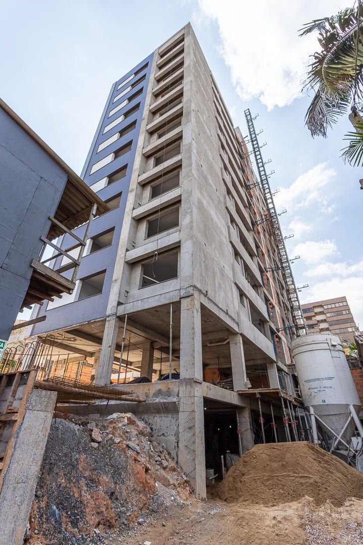 Apartamento à venda com 3 quartos, 143m² - Foto 22