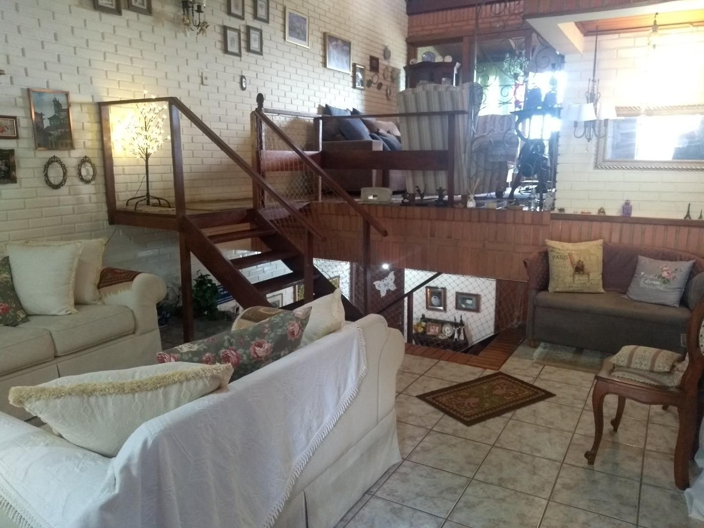 Casa à venda com 5 quartos, 288m² - Foto 28